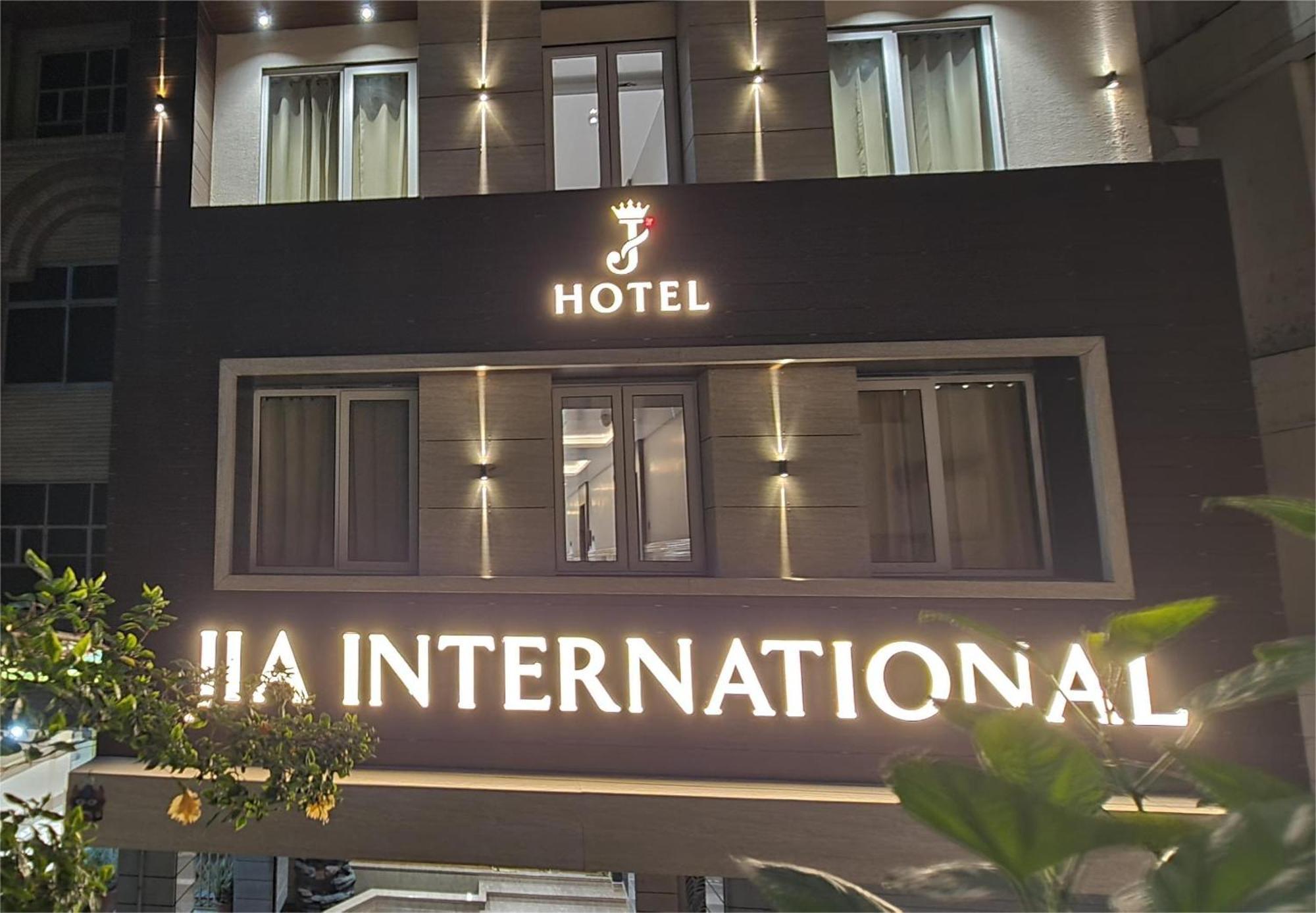 Hotel Jia International Patna  Exteriör bild