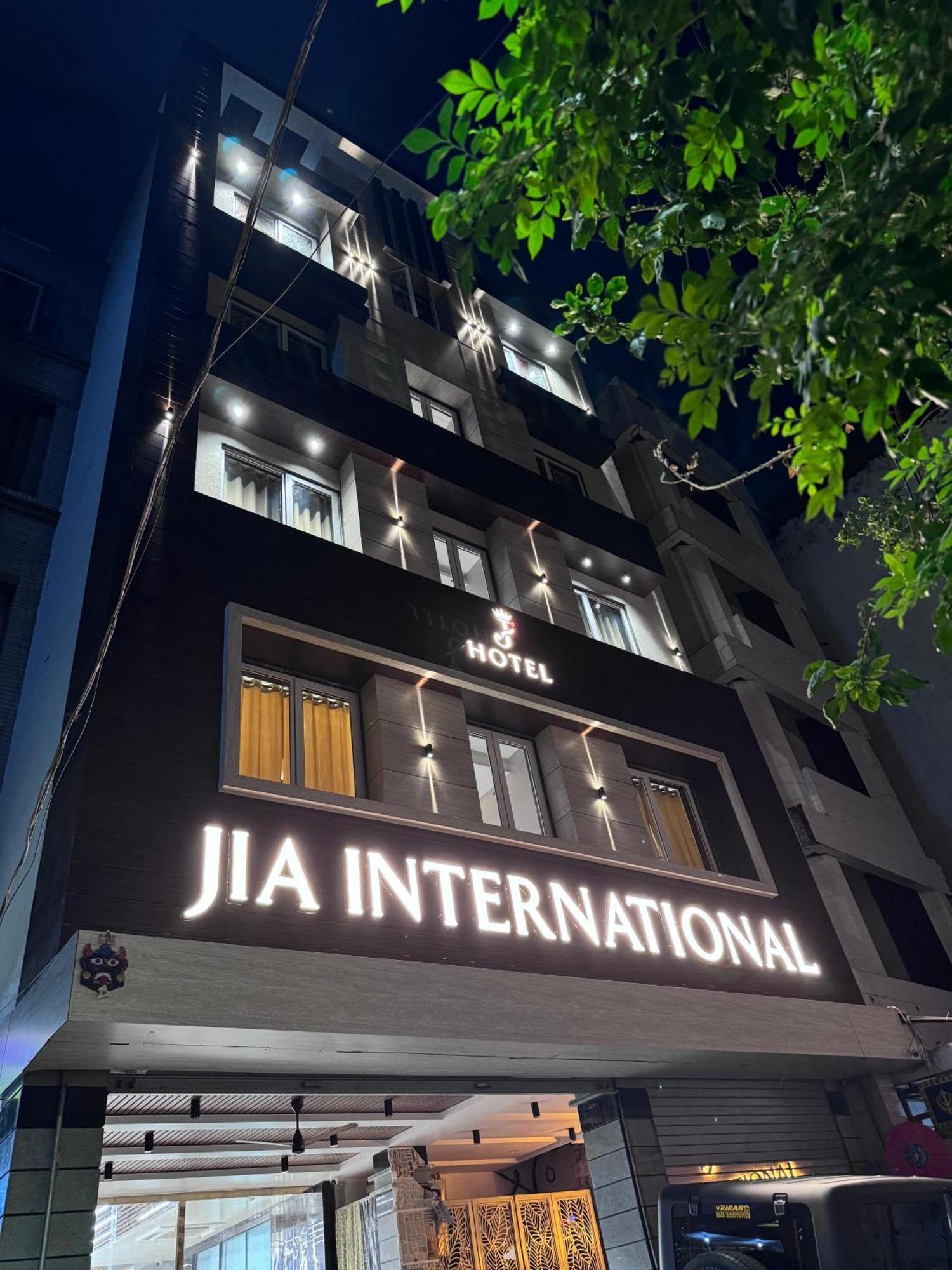 Hotel Jia International Patna  Exteriör bild